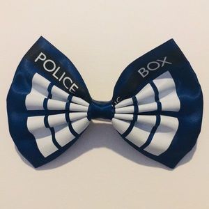Doctor Who TARDIS Oversized Hair Bow